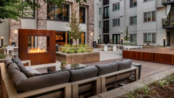Apartment community Outdoor Lounge at Griffis Lake Washington in Renton, Washington.