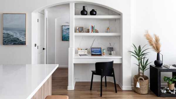 Apartment built-in desk.