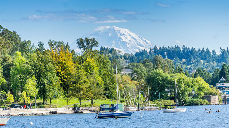 Griffis Lake Washington Apartments in Renton, WA