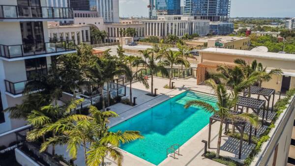 Griffis West Palm Resort-Style Pool and Cabanas