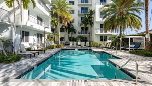 Griffis Pompano Beach pool.